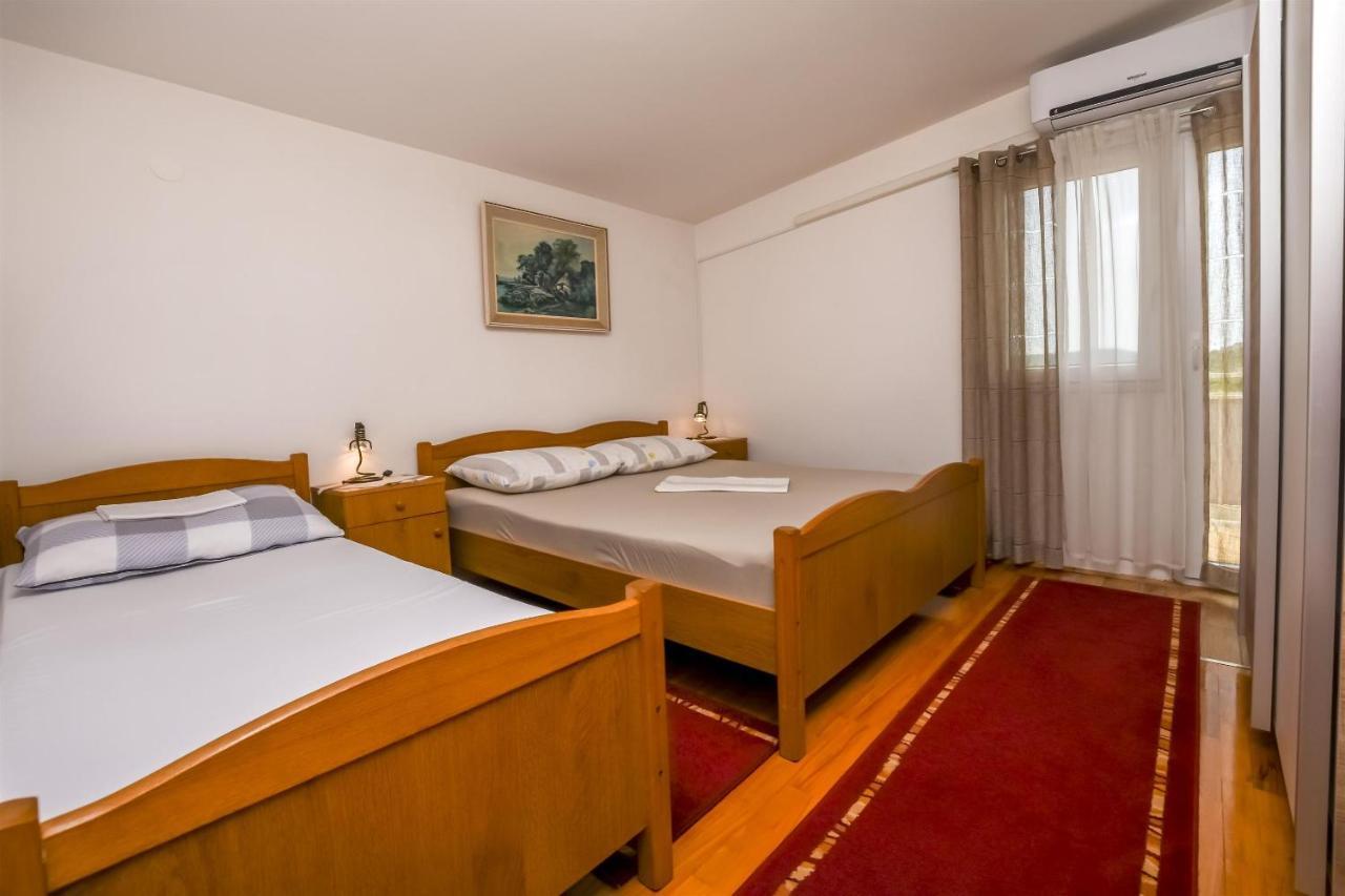 Apartment Kucinic Rogoznica  Exteriér fotografie
